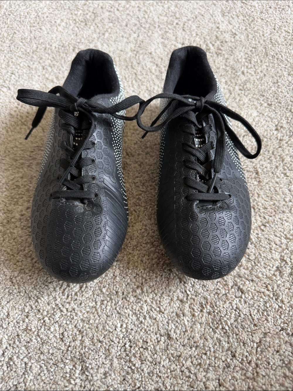 Vizari Kids Stealth Firm Ground soccer cleats size‎ 35